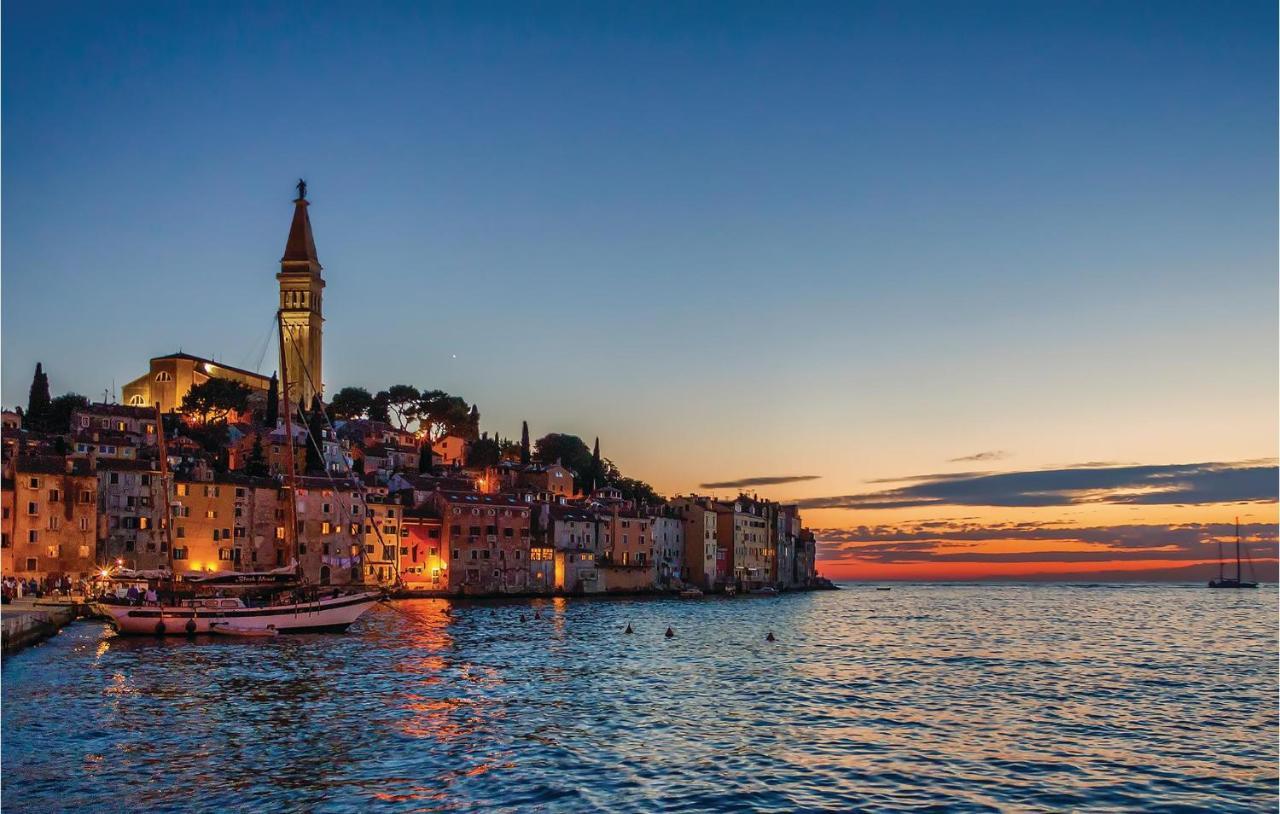 Stunning Home In Rovinj With Wifi Екстериор снимка